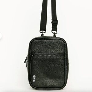 Brixley MEDIUM - Leather Midnight Crossbody Sling